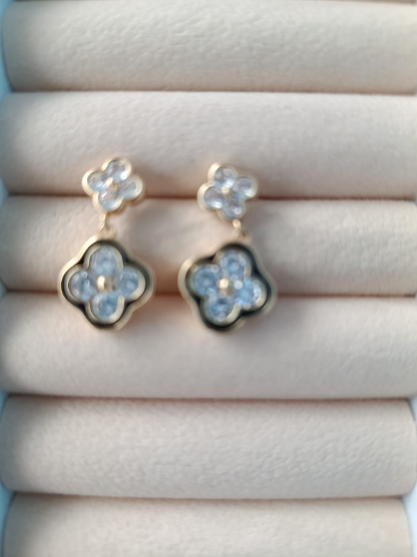 Brinco trevo estilo Van Cleef - Imagem 4